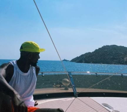 Divock Origi enjoying his quality time in the yacht in the middle of the ocean.